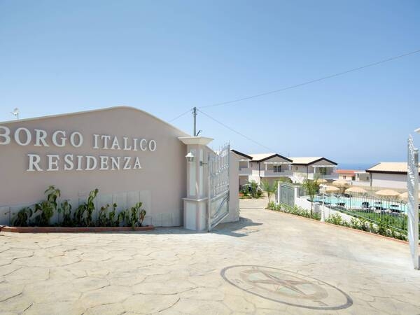 Residenza Borgo Italico Catalogo Estate