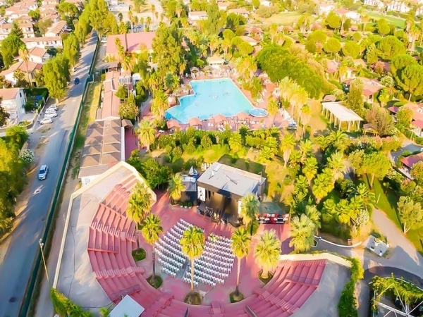 Villaggio Marlusa - Hotel Vetrina Estate