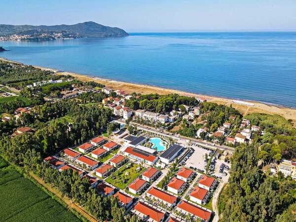 Futura Club Acqua Di Venere Catalogo Estate