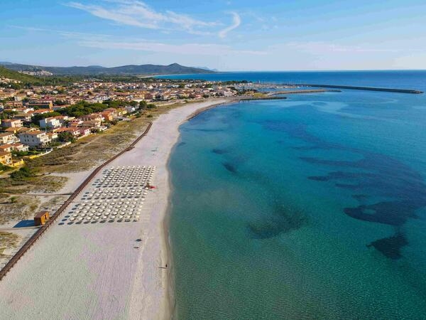 Cala della Torre Resort Vetrina Estate