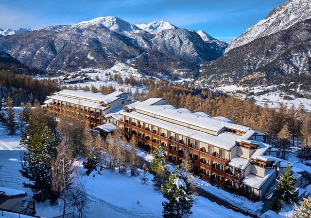 Bluserena Sansicario Majestic 