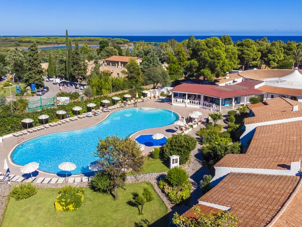 Nicolaus Club Li Cucutti Catalogo Estate