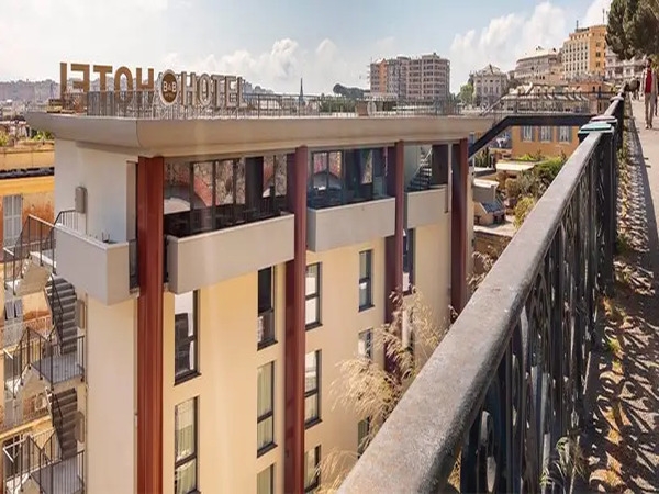 Hotel Genova City Center B&B